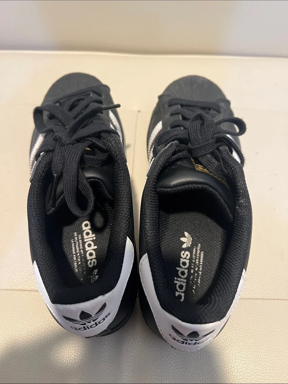 adidas youth superstar